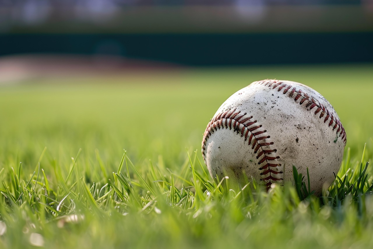 discover how to craft a compelling startup pitch that captures attention, highlights your business potential, and attracts investors effectively.