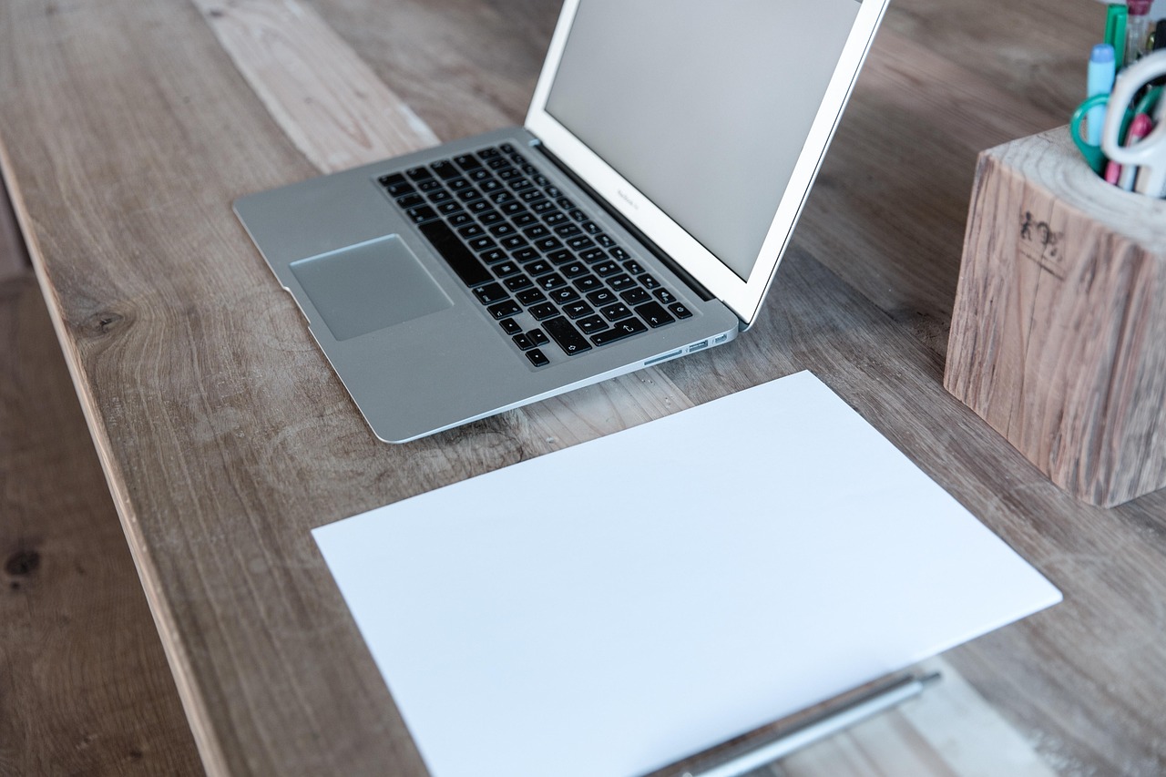 explore various startup funding options to fuel your business growth, including angel investors, venture capital, crowdfunding, and bootstrapping strategies.